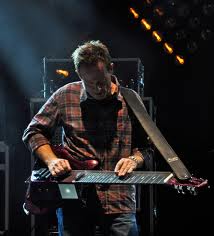 images_SECCIONES_PAGINA_WEB_TN8_MUSICAL_2014_ENERO_DEL_13_AL_19_jon_paul_jones-15012014