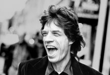 ¿Autobiografía de Mick Jagger? Sólo en Wikipedia
