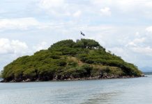 Honduras construye helipuerto en Isla Conejo