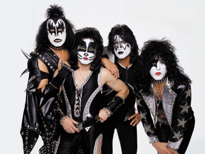 images_SECCIONES_PAGINA_WEB_TN8_MUSICAL_2014_ENERO_del_06_al_12__KISS070114