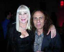 images_SECCIONES_PAGINA_WEB_TN8_MUSICAL_2014_FEBRERO_DEL_3_AL_9_DE_FEBRERO_ESPOSA_DIO07
