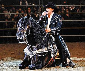 images_SECCIONES_PAGINA_WEB_TN8_MUSICAL_2014_FEBRERO_DEL_3_AL_9_DE_FEBRERO_JOAN_SEBASTIAN06