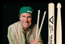 Chad Smith, de Red Hot Chili Peppers, subasta la batería con que tocó en la Super Bowl
