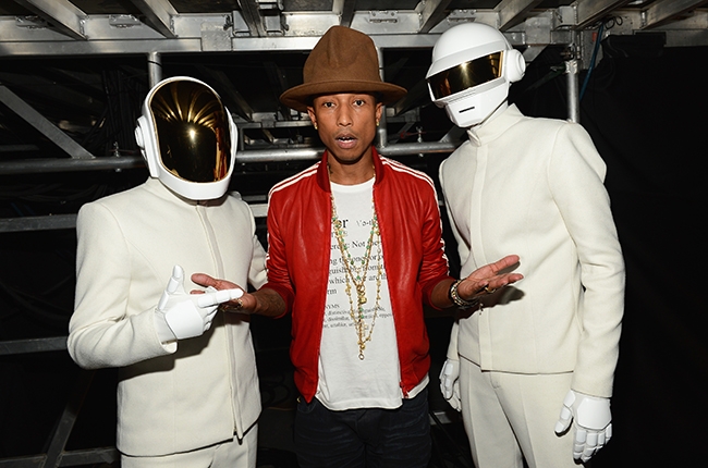 images_SECCIONES_PAGINA_WEB_TN8_MUSICAL_2014_MARZO_03_AL_09_pharrell-daft-punk-grammy-650