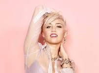 Miley Cyrus se atreve ahora con Los Beatles