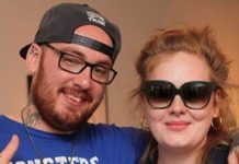 Adele enseña su nuevo tatuaje públicamente