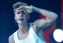Más de 42.000 personas firman petición a la Casa Blanca para deportar a Justin Bieber