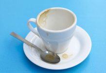 Tips para sacar manchas de café de las tazas
