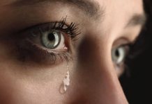 ¿Por qué pican y duelen los ojos?