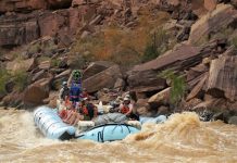 Cámaras de Google navegan el río Colorado
