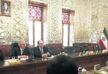 Irán anuncia que se solucionaron desacuerdos en conversaciones nucleares con grandes potencias
