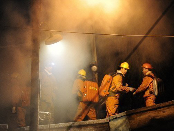 images_SECCIONES_PAGINA_WEB_ULTIMA_HORA_2014_ENERO_DEL_13_ENE_AL_19_INCENDIO_MINA160114