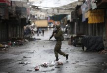 Mezquita palestina vandalizada en Cisjordania