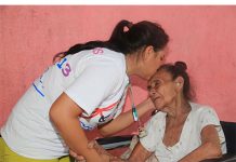 Adultos siguen recibiendo medios auxiliares
