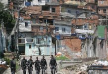 Operación policial en una favela de Rio deja seis muertos y cuatro heridos