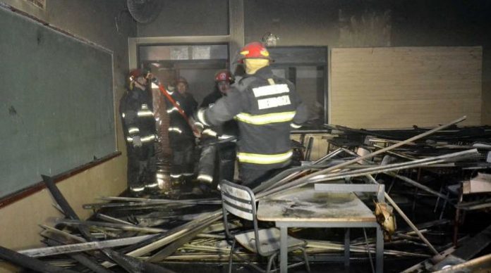 images_SECCIONES_PAGINA_WEB_ULTIMA_HORA_2014_MARZO_DEL_03_AL_09__incendiochinaintox
