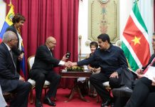 Maduro vuelve a pedir a Unasur una reunión sobre «ataques en Venezuela»