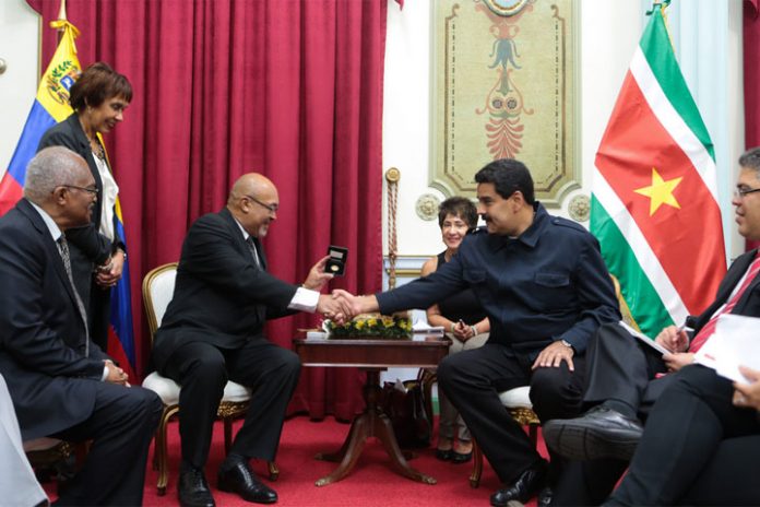 images_SECCIONES_PAGINA_WEB_ULTIMA_HORA_2014_MARZO_DEL_03_AL_09__madurounasur06