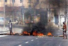 Indignación en Rio por muerte de una mujer arrastrada por auto de policía
