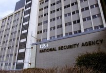 Snowden: «La NSA grabó el 100% de las llamadas telefónicas de un país»