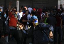 Protestas en Venezuela dejan otros dos muertos elevando el número total a 31