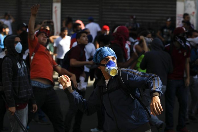 images_SECCIONES_PAGINA_WEB_ULTIMA_HORA_2014_MARZO_DEL_17_AL_23_Protestas-20032014