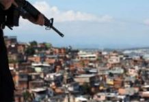 Militares entran en favelas en misión de reconocimiento