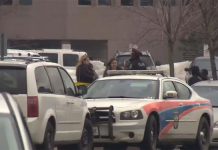 Disparos en tribunal canadiense dejan a un policía herido