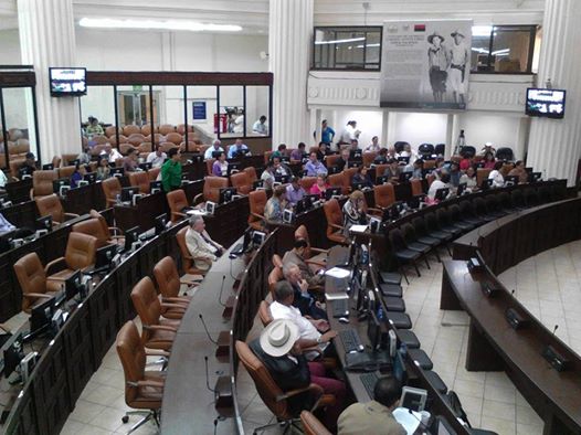 images_SECCIONES_PAGINA_WEB_ULTIMA_HORA_2014_MARZO_DEL_24_AL_30_LIBRE_VISADO_ASAMBLEA27