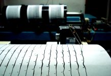 Temblor de 4,9 grados frente a costas del Pacífico