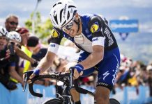Roglic gana la contrarreloj individual