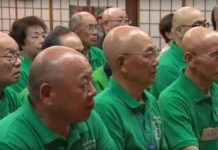 La extraña competencia de calvos en Japón