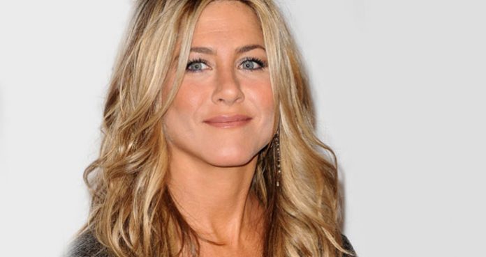 jennifer-aniston-participara-en-comedia