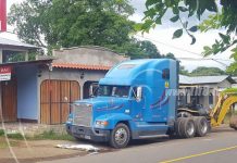 Motociclista arrolla mortalmente a peatón