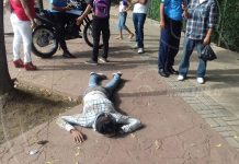 Joven quería lanzarse de lo alto de un centro comercial