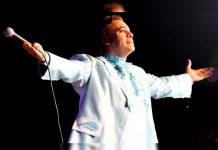 Extraña aparición en el último concierto de Juan Gabriel