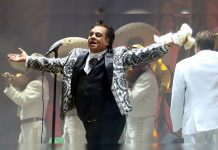 Revelan identidad de quien metió a Juan Gabriel a la cárcel