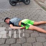 Joven lesionado al caer de la motocicleta en Juigalpa, Chontales Nicaragua, juigalpa, accidente, lesionado,