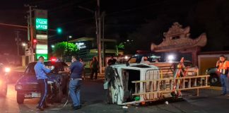Nicaragua, managua, accidente , irrespeto a la luz roja, semáforo