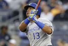 Reales barren a Mellizos y Pujols pegó su jonrón 569