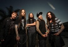 Korn prepara disco agresivo