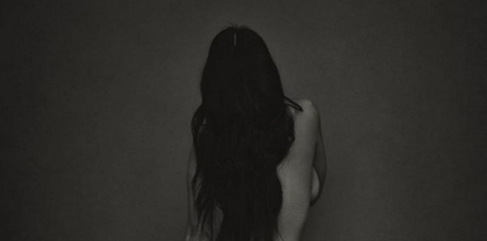 kourtney-desnuda-en-instagram