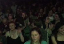 ¡La Cuneta pone a bailar a cheles en Europa! (Video)
