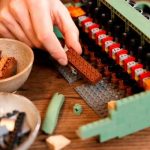 Lego lanzará una máquina de escribir hecha con más de 2 mil piezas tendnecia, lego, maquina de escribir, juegos, steve guinness, lego ideas,