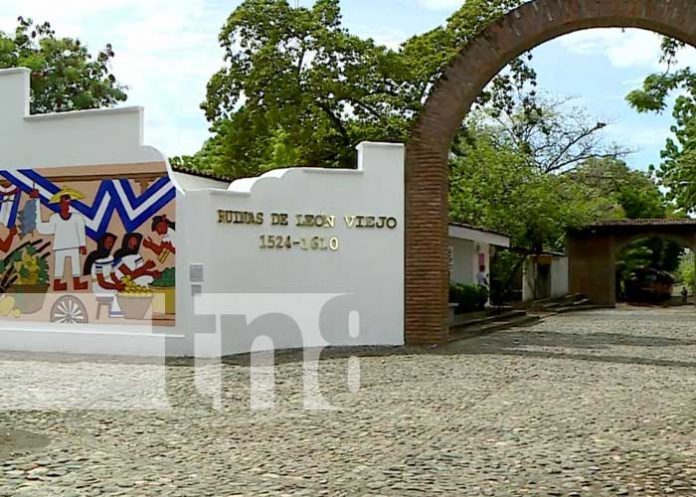 nicaragua, leon, ciudad, fundacion, aniversario, celebracion,