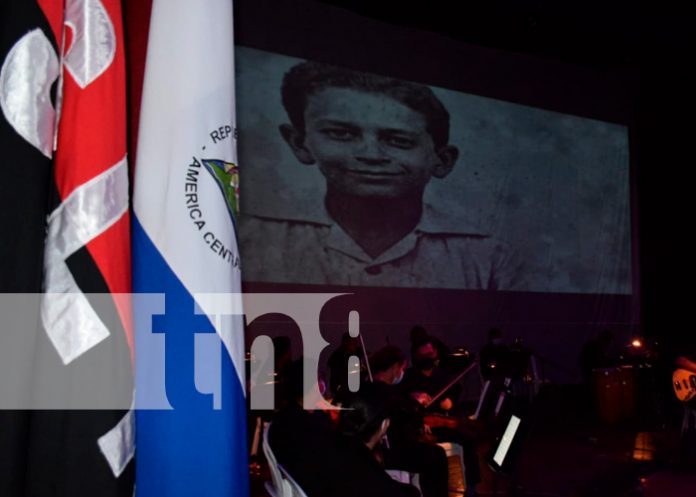 Nicaragua, león, comandante carlos fonseca, natalico,