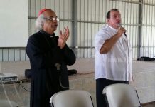 Cardenal Brenes felicita a los padres nicaragüenses