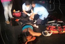 Imprudencia causa accidente y deja dos lesionados