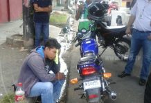 Estornudo provoca lesión a motociclista en Linda Vista
