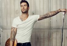 Adam Levine estrena tatuaje y es enorme